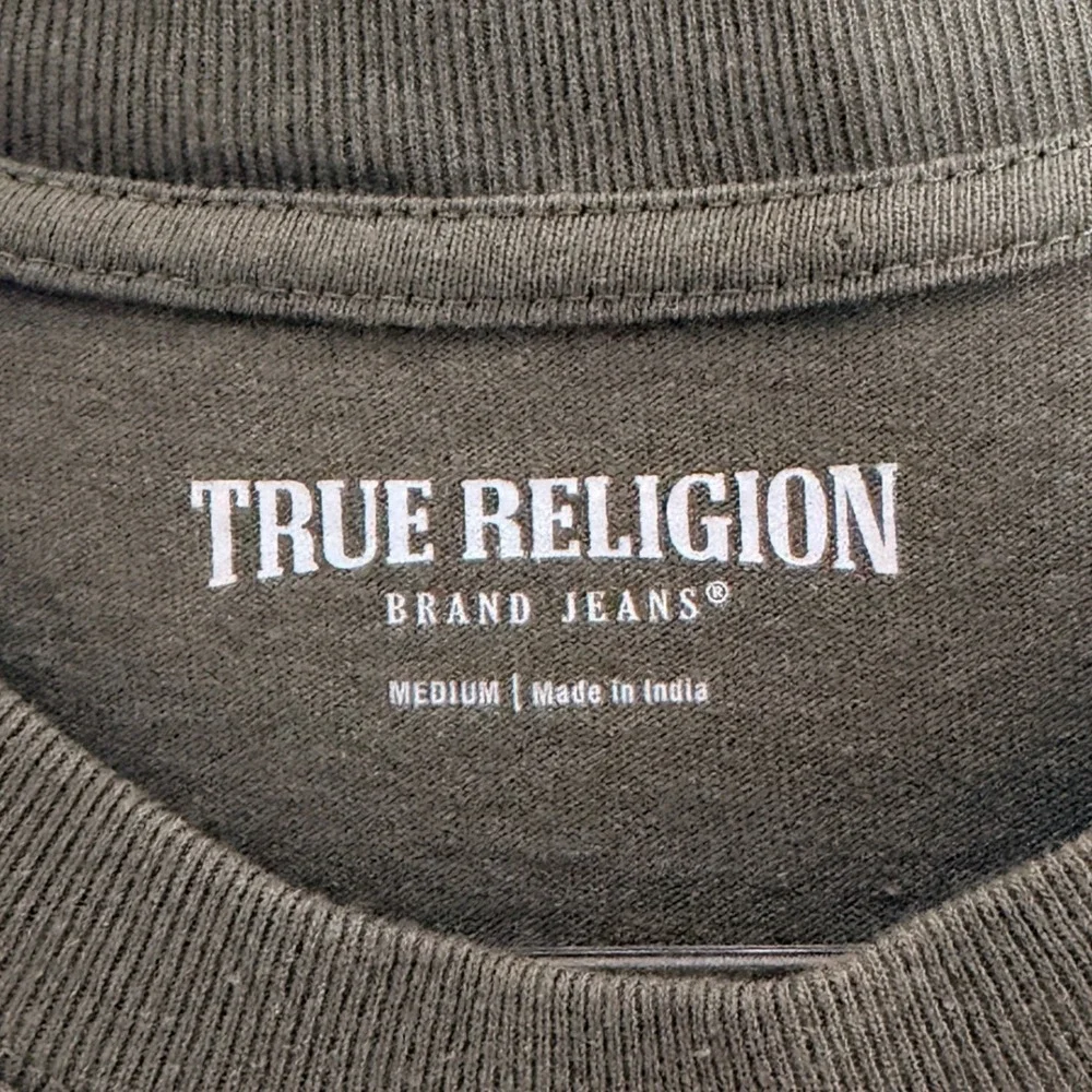 True Religion Mens SS University Tee Kalamata Green Graphic Patch T-Shirt 109519